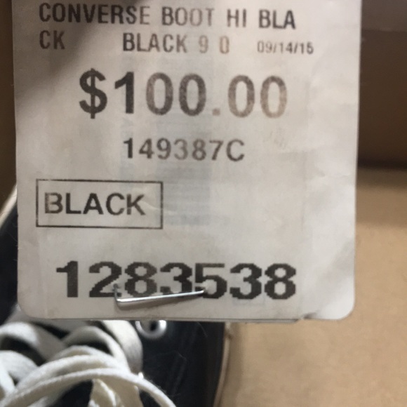 Converse - Picture 2 of 3